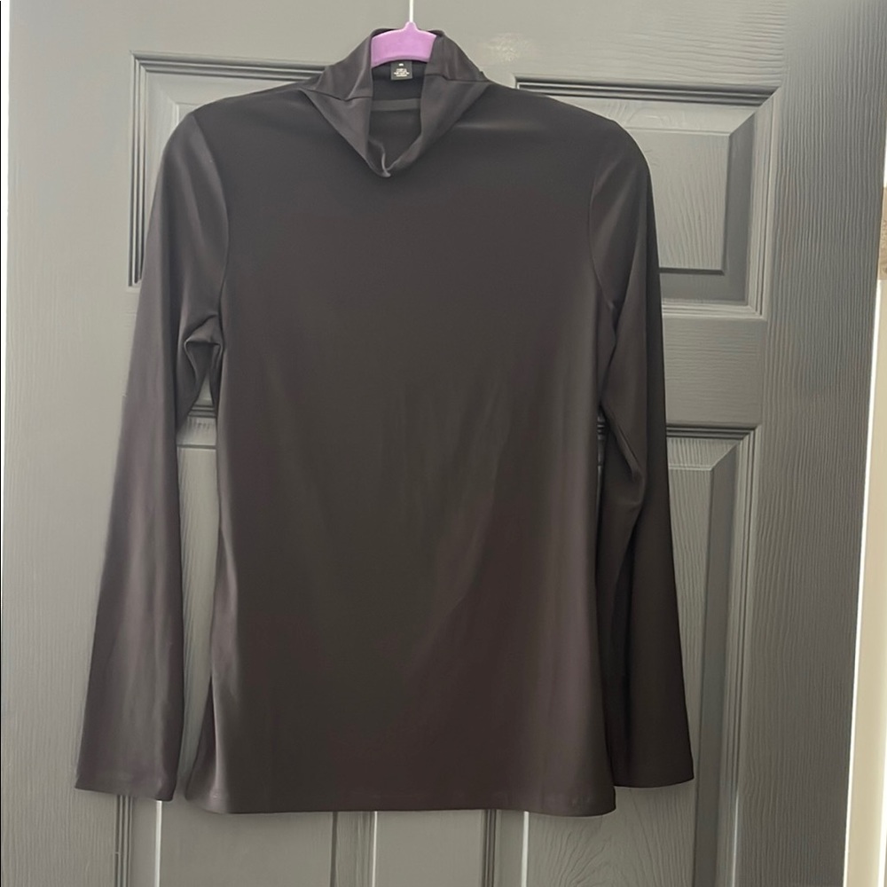 Black Long Sleeve Turtleneck Top
